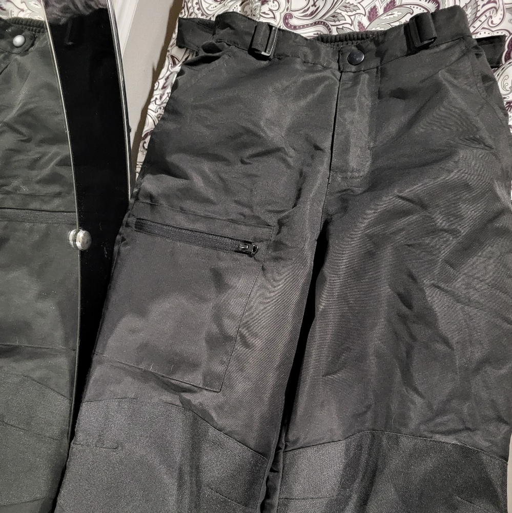 Boys sz 8 Swiss tech snow pants like new